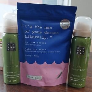 Tao Tai Chi Shower Gel Set with Frank Body Scrub